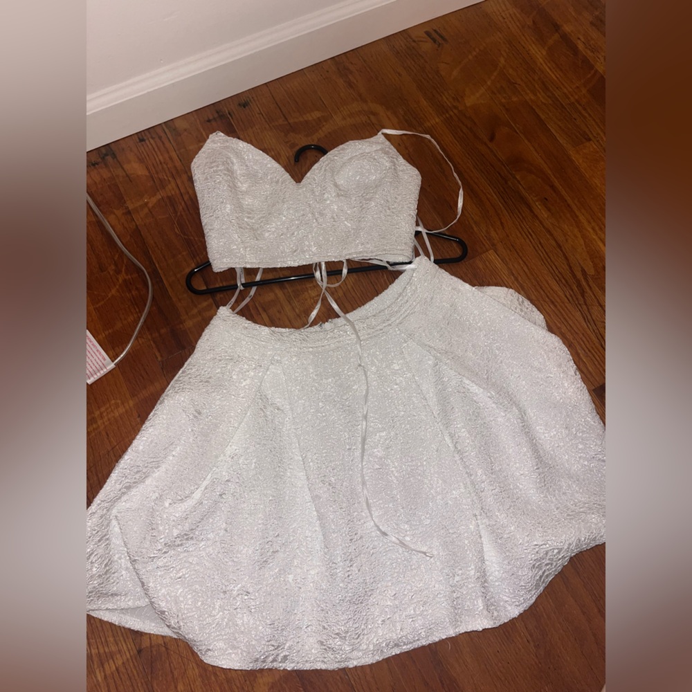 Lulu's Ivory Textured Ensemble